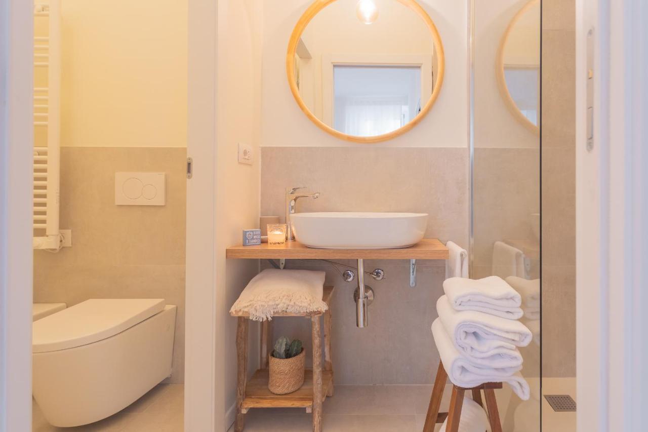 Enchanted Como Lake - City Apartment 2 By Rent All Como Exteriör bild