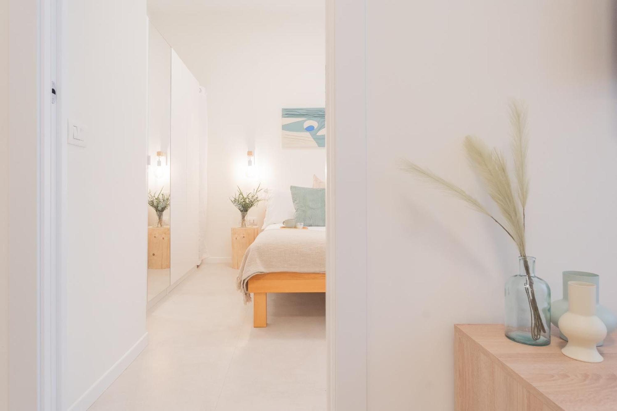 Enchanted Como Lake - City Apartment 2 By Rent All Como Exteriör bild